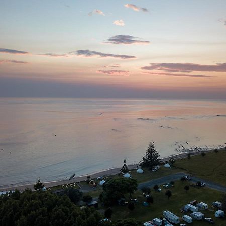 Hotel Tatapouri Bay Gisborne Exterior foto