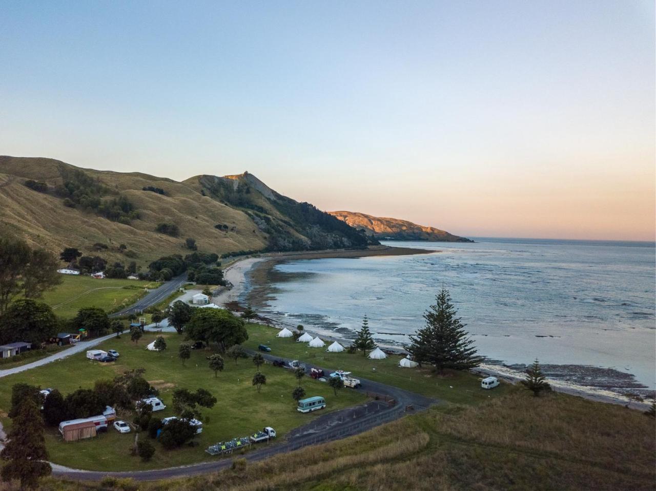 Hotel Tatapouri Bay Gisborne Exterior foto